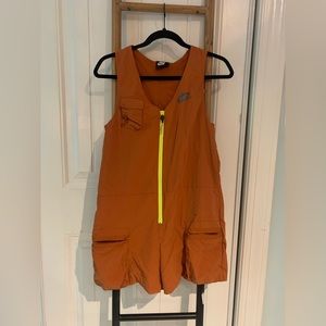 Vintage Nike sport romper